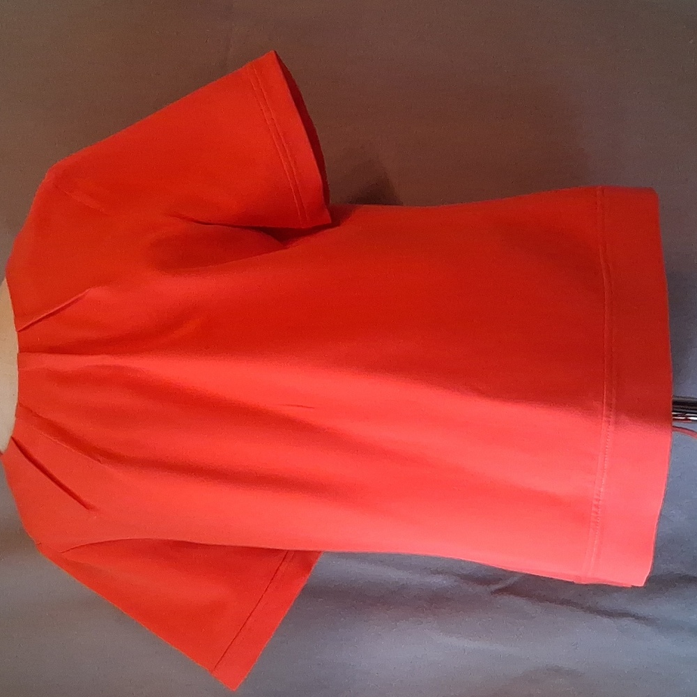 Banana Republic orange "Darted Neck" Top-sz L